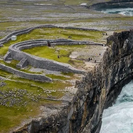 호텔 Aran Islands 킬로난